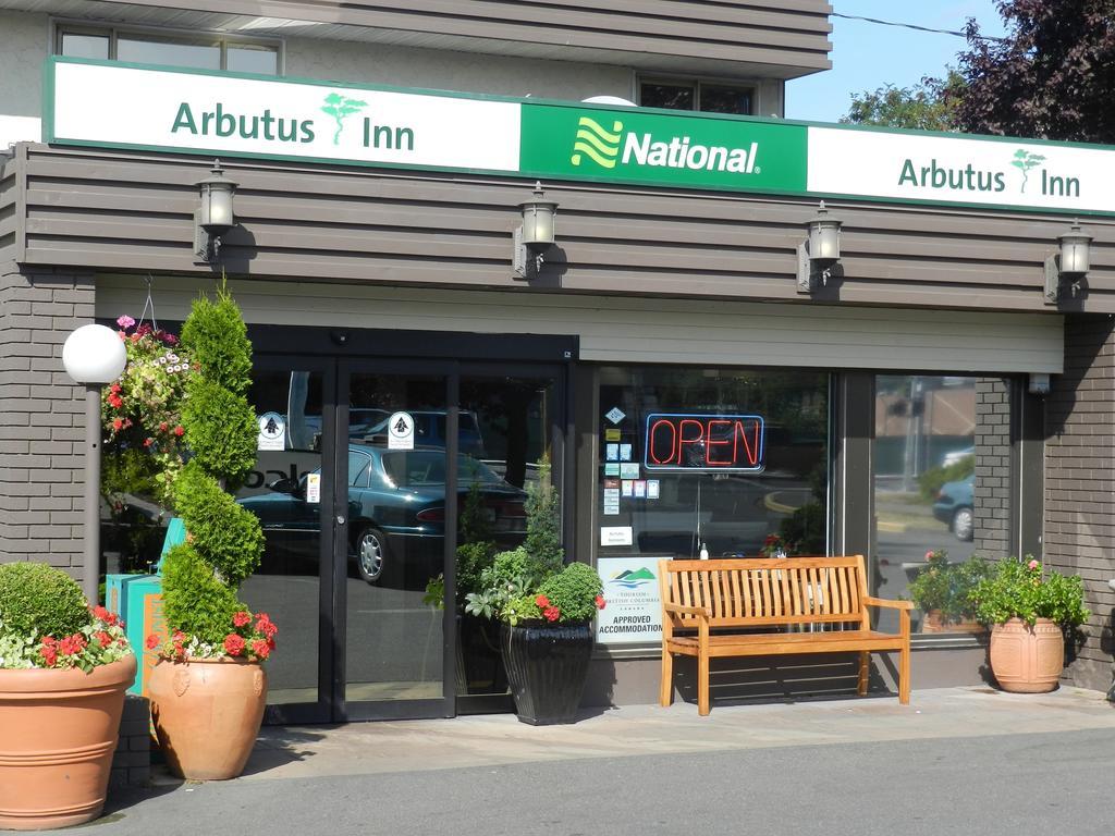 Arbutus Inn Victoria Exteriör bild